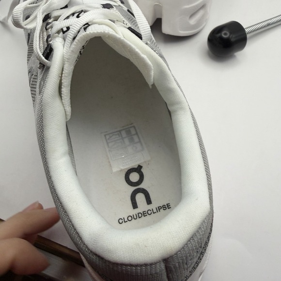 On Cloudeclipse Women's Size 10 Gray Alloy/White Running Shoes New - Picture 8 of 9